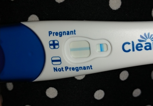 Clearblue Plus Pregnancy Test, 15 Days Post Ovulation, FMU, Cycle Day 29